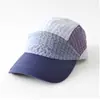 Gorra de Béisbol Cuadros Bloque de Color Secado Rápido Malla de Burbujas para Hombres y Mujeres, Estilo Pareja, Moderna, Sencilla, Informal, Versátil, Gorra de Verano