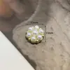 Exquisito plato de flor de perla de aleación y diamante accesorios de joyería temperamento pequeños botones de incienso accesorios para ropa y bolsos accesorios para el cabello DIY