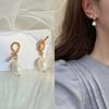 Nuevos Pendientes de Perlas Naturales de Agua Dulce, Pendientes Femeninos, Pendientes Retro, Clips de Oreja de Bobina de Mosquito de Alta Gama para Mujeres sin Orejas Perforadas