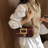 Bolso pequeño de hombro estilo retro, nuevo diseño de moda 2026, chic y sofisticado, adecuado para ir al trabajo, se puede llevar como bolso de hombro, bolso cruzado o bolso de axila