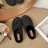 2026 Nuevo Estilo Aumentador de Altura Antideslizante Casual Birkenstock Medias Pantuflas Retro Francesas Lunares Pantuflas de Punta Cerrada con Suela Gruesa