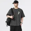 Camiseta de Verano Nueva para Hombre T2607 Tallas Grandes, Tie-Dye Lavado y Teñido, Cuello Redondo, Estilo Holgado de Moda, Marca Raglán Estampada de Manga Corta para Hombre.