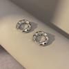 Nuevos pendientes de metal liso en forma de U con temperamento, pendientes geométricos ovalados, estilo retro europeo y americano, lote de accesorios para pendientes de mujer