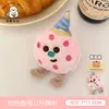 Broche de Biscoito de Desenho Animado Criativo Boneca Menina Acessórios de Boneca de Pelúcia Versátil Alfinete de Decoração de Bolsa de Estudante