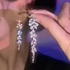 Pendientes de Espiga de Trigo con Borla Larga y Diamantes Completos para Mujer, Temperamento Retro, Lujo Ligero, Sensación de Alta Gama, Exagerados, Estilo Popular, Joyería para Orejas Mujer