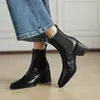 Botas de tornozelo de couro genuíno estilo britânico para comércio transfronteiriço, salto grosso, bico quadrado, botas pretas estilo Martin, botas femininas slip-on de salto médio versáteis para outono e inverno