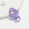 Spray Pendurado Pintado Triângulo Fivela de Mola Triângulo Cinto de Cauda Acessório Pingente Liga DIY Chaveiro Bolsa Fivela Pendurada