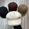 Nueva Gorra de Boina Gruesa Cálida y a Prueba de Frío Moderna Versátil para Mujer, Gorra de Béisbol Retro de Moda Otoño e Invierno