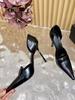 2025 Principios de Primavera Negro Lúgubre Tacones Altos Punta Aguja Hueco Temperamento Zapatos de Una Sola Capa Sandalias Baotou de Boca Baja para Mujer