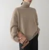 Suéter de estilo europeo 2025 otoño e invierno nuevo cuello alto holgado versátil tejido pullover estilo perezoso para usar por dentro y por fuera como capa base