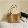 Bolso tote tejido de diseño nicho transfronterizo para mujer, nuevo modelo 2026, elegante casual de gran capacidad para el hombro y debajo del brazo para el día a día