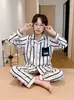 Pijama de Algodão para Meninos, Conjunto de Manga Longa e Calça Longa para Primavera e Outono, Adequado para Meninos Mais Velhos, Roupa de Casa Cardigan Infantil que Pode Ser Usada Fora