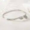 Lujo Ligero, Pulsera Moderna y Única con Circonitas Micropavé con Forma de Serpiente, Exquisito Lujo Ligero, Versátil y Joyería de Mano Abierta de Alta Gama