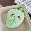 Pingente de Folha de Bordo Fofa Boneco de Pelúcia Desenho Animado Pingente de Bolsa Chaveiro Boneca de Pano Pingente de Boneca