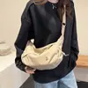 Bolsa transversal bolsa bolinho feminina 2026 nova grande capacidade versátil casual bolsa de ombro único esportiva leve para o dia a dia feminino