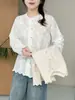Camisa Bordada com Gola de Renda 100% Algodão para Mulheres 2026 Nova Coleção Início da Primavera Estilo Elegante Versátil Solta Redutora de Idade Manga Botão de Flor Blusa para Mulheres