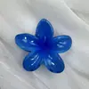 Pinza para el cabello de flor de plumeria de suministro transfronterizo, color degradado, moderno accesorio para el cabello para recogidos de mujer, pinza de tiburón