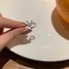 Anillo de Dedo Índice con Corazón de Circonita y Letra para Estudiante Coreano Ins para Mujer 2024 Nueva Moda Diseño Nicho Moderno Elegante