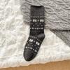 Calcetines de Mujer Sin Costuras de Alta Calidad para Otoño e Invierno, Calcetines de Media Pantorrilla, Versión Coreana, Bordado de Dibujos Animados Transfronterizo, Calcetines Largos Grises, Calcetines Holgados al por Mayor