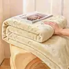 Sábana Impermeable de Terciopelo de Leche Individual para Dormitorio Estudiantil Almohadilla Resistente a Manchas para una Persona Sábana Gruesa de Invierno con Felpa a Prueba de Orina 1.5m