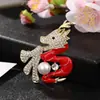 Broche creativo de palabra de bendición para el Año del Dragón estilo chino pin festivo corsage de perlas fabricantes de broches avanzados al por mayor