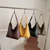 Patrón tejido de moda, gran capacidad, nueva colección otoño 2026, retro, simple, elegante, versátil bolso de hombro, bolsa tote y bolso cruzado