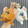 Tom y Jerry Muñeco de Jerry Muñeca Chica Linda Colgante de Bolso Colgante de Mochila Dibujo Animado Pequeño Regalo