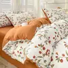 Juego de cuatro piezas de algodón y lino lavado grado A para maternidad e infancia, ropa de cama de gasa de doble capa estilo floral vintage, juego de 3 piezas para dormitorios de estudiantes