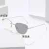 Gafas para miopía que cambian de color, alta apariencia, sin montura, corte de borde, para mujer, ojo de gato, gafas bloqueadoras de luz azul, doble uso interior/exterior, estilo de celebridad de internet, lentes que cambian de color