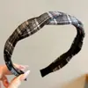 Diadema de Trenza a Cuadros para Niñas, Pinza Versátil para Otoño e Invierno, Accesorio para el Cabello de Diadema de Alta Presión en la Corona