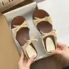 Sandálias de Cunha com Laço da Moda para Mulheres, Novo Estilo Verão 2026, Adequadas para Usar com Saias, Sandálias Slip-On de Solado Grosso