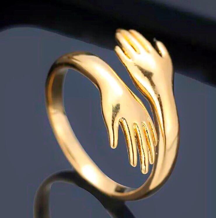Hug Ring