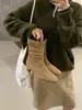 Botas quadradas de salto bloco estilo coreano para mulheres, outono versátil camurça salto grosso 2026 novas botas curtas com zíper traseiro botas da moda