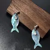 O Sonho de um Peixinho: Brincos de Peixe Azuis com um Toque Cool e Elegante, Presilhas para Orelha Sem Furo, Brincos Estilo Nicho para Férias na Praia