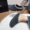 Sandálias Birkenstock de Solado Grosso para Outono/Inverno de 2026, Celebriedade da Internet, Versáteis, com Aconchego de Pelúcia, Chinelos Fechados para Mulheres, Uso Externo