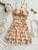 Vestido de Alça Floral Francês Novo para Primavera e Verão 2026, Cruzamento Europeu e Americano, Vestido de Alça Sexy para Afinar a Cintura, para Férias