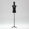 Loja de roupas versão coreana preto ombro plano manequim feminino meio comprimento janela ângulo reto ombro falso boneca corpo inteiro manequim exposição suporte