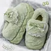 Pantuflas de algodón para mujer con tacón, nuevo modelo de invierno 2026, aptas para usar en exteriores, de suela gruesa, antideslizantes, cálidas y afelpadas, adecuadas para uso en casa y cuidado posparto