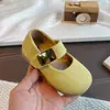 Zapatos casuales de estilo coreano para niñas con velcro, nuevos zapatos de cuero tejidos estilo bosque para primavera y otoño, Mary Jane de suela blanda