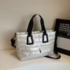 Moda Transfronteriza Bolso de Mujer Nuevo Versátil Bolso de Algodón Bolso de Mano para Hombro Gran Capacidad Bolso Suave Bolso Cruzado Casual