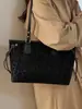 Bolso Tote Retro Versátil para Viajes Diarios para Mujer 2026 Invierno Nuevo Estilo de Gama Alta Casual Gran Capacidad Hombro Axila