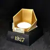 Soporte de Exhibición de Cosméticos Acrílico Personalizado de Múltiples Niveles con Panel Trasero Desmontable e Iluminación LED Adecuado para Mostradores de Tiendas Minoristas