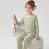 Pijama infantil para meninos e meninas, conjunto de duas peças primavera/verão 7A antibacteriano para casa, top cropped fino e calça de casa, estilo pai e filho