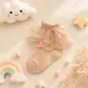 Calcetines de encaje para niñas, calcetines de algodón finos y transpirables de verano, calcetines cortos de encaje estilo princesa lindos, calcetines para niños de color liso al por mayor