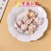 Figurilla de Gato de Orejas Largas con Laca de Ébano Yiming Xianyuan Laca Gato Curioso Adorno en Forma de Corazón de Ciervo