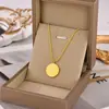 Colar de Aço Titânio para Mulheres, Simples, Versátil, Fashion, Luxo Leve, Design de Nicho, High-End, Corrente Clavicular que Não Desbota, Venda por Atacado de Joias
