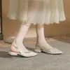 Jin Gang YY2501 tacón grueso punta cuadrada zapatos planos para mujer 2025 nuevo verano todo-partido pedrería suela blanda sandalias caladas