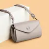 Bolsas Femininas Transfronteiriças 2026 Novos Modelos Bolsa de Ombro Transversal Feminina de Luxo Leve Versátil Tendência de Bolsa Feminina Mais Vendida