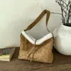Bolso Retro de Ante Transfronterizo para Mujer 2026 Nuevo Estilo Versátil Bolso Cruzado para el Trabajo de Moda Bolso Cubo para Hombro/Axila