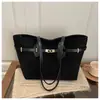 Bolso de Mujer de Moda con un Toque de Lujo, Lujo Ligero, Bolso Tote Retro Sencillo, Bolso de Hombro Retro Otoñal, Bolso Casual para el Día a Día